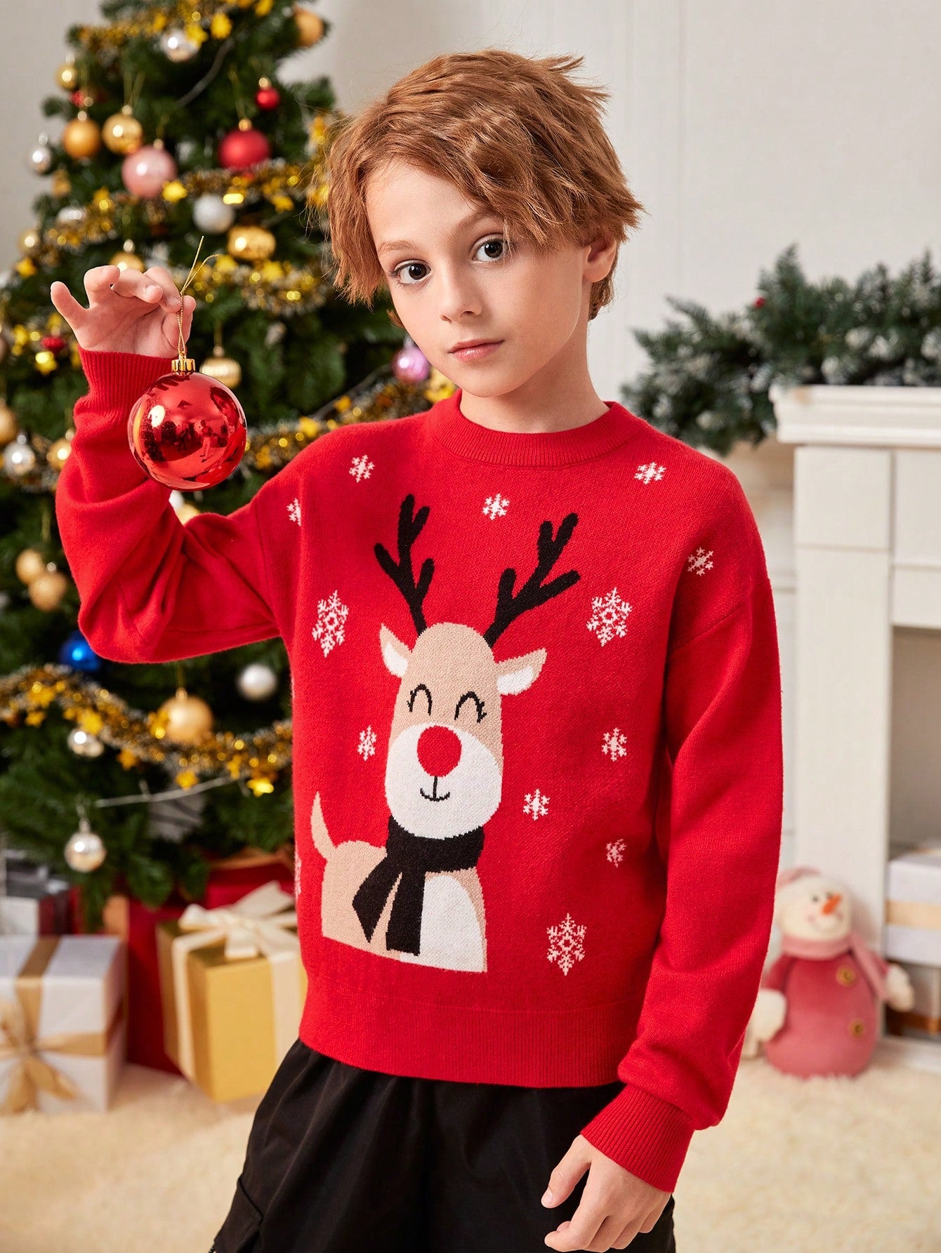 SHEIN Chico preadolescente 1 pieza Jersey con patrón de alce de Navidad de hombros caídos