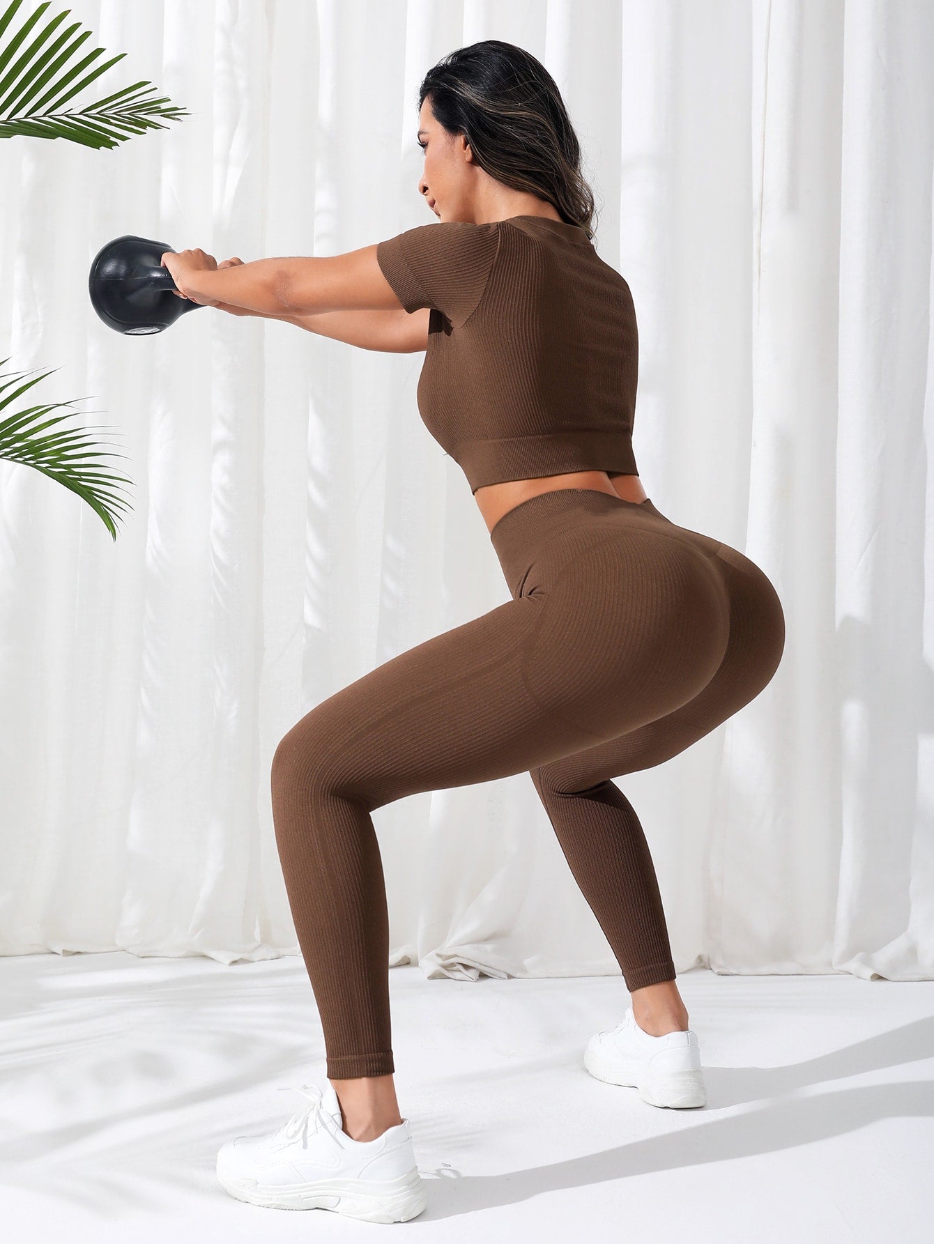 Conjunto deportivo inconsútil de cintura ancha
