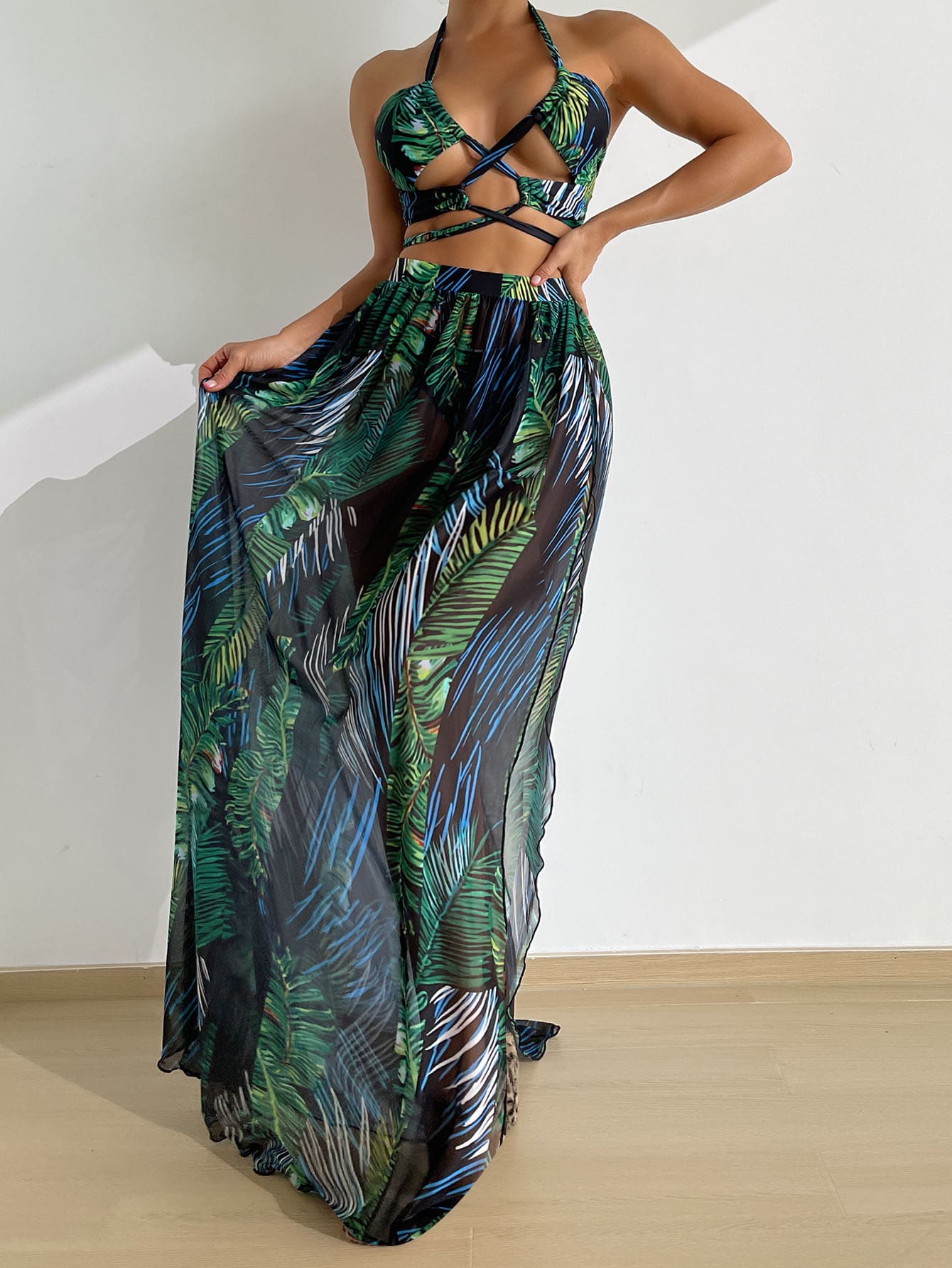 SHEIN Swim Vcay Bañador bikini halter con estampado de hoja con tira cruzada