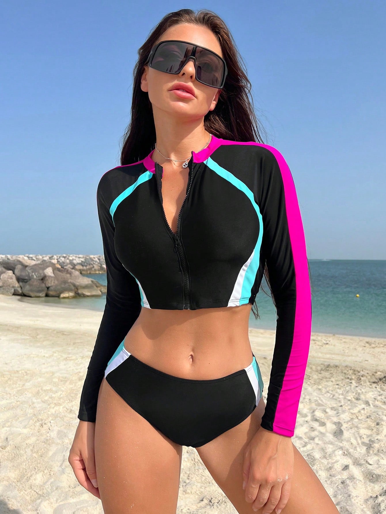 SHEIN Swim SPRTY Bañador bikini de color combinado con cremallera delantera con manga larga