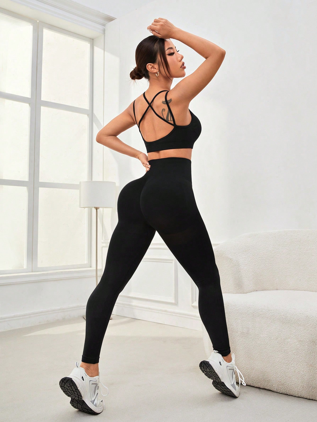 SHEIN Yoga Basic Conjunto De Ropa Deportiva De Alta Elasticidad Sin Costuras
