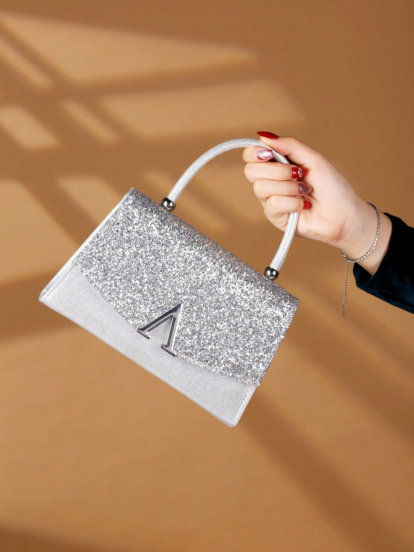 Bolso de embrague con brillo de moda para mujeres con tapa con solapa, decoración de borde de metal, bolso de fiesta de noche para eventos formales, bolso de hombro con cadena para bailes y fiestas