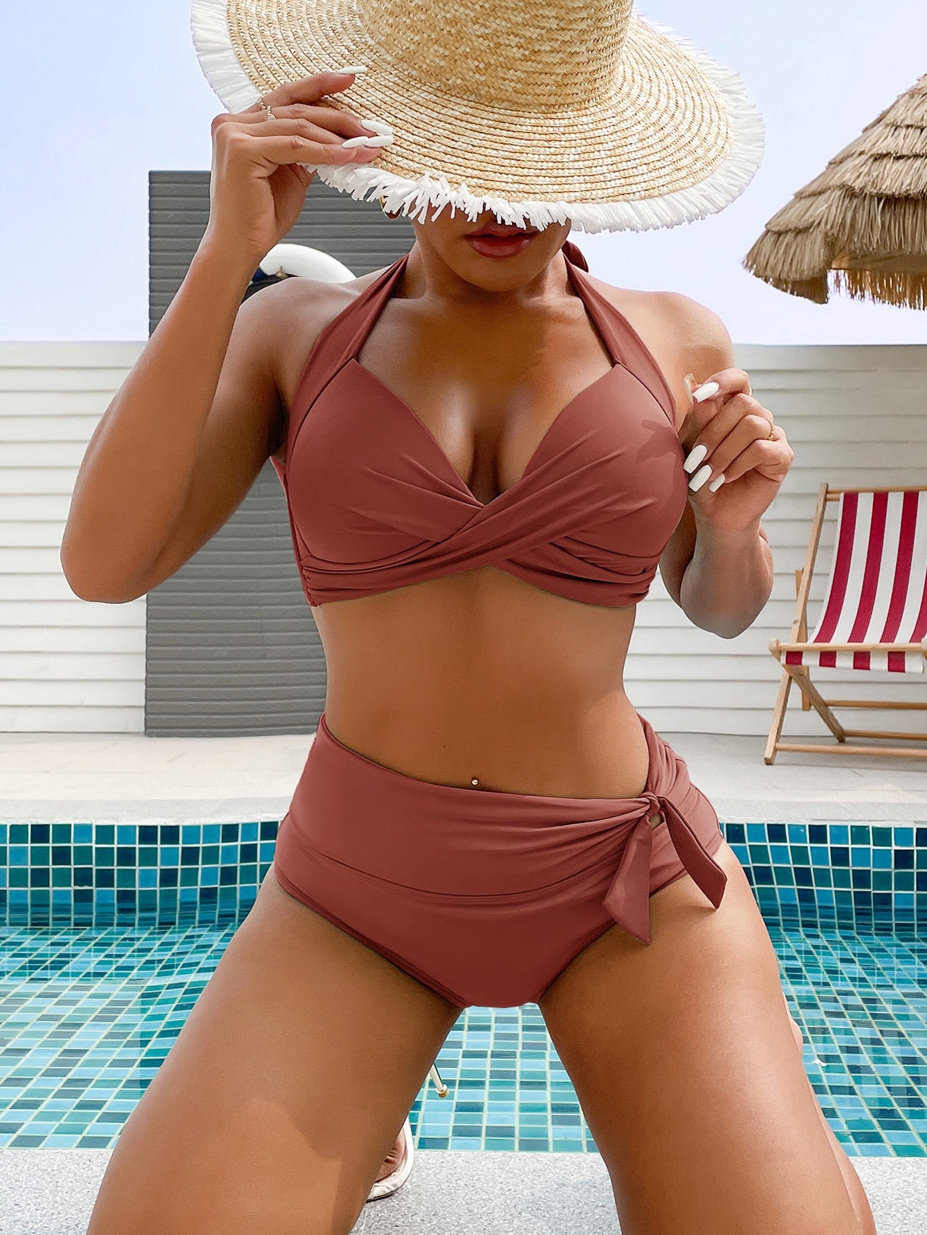Bañador bikini push up girante con nudo halter