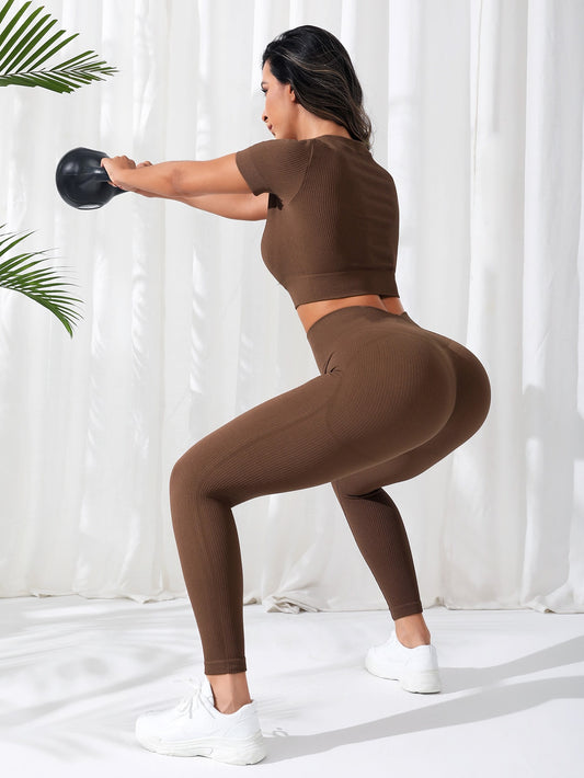 Conjunto deportivo inconsútil de cintura ancha