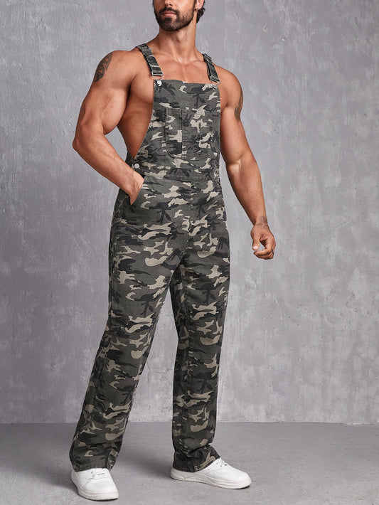 SHEIN Hombres Overol mezclilla con estampado de camuflaje con parche de bolsillo